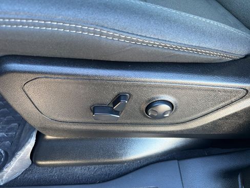 Used 2025 RAM 1500 Big Horn image 16