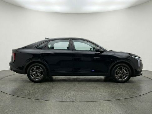Used 2025 Kia K4 FWD image 11