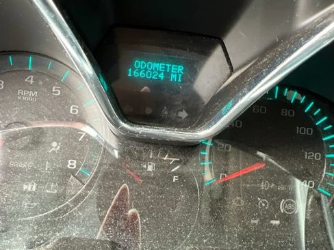 Used 2017 Chevrolet Traverse LT FWD image 8