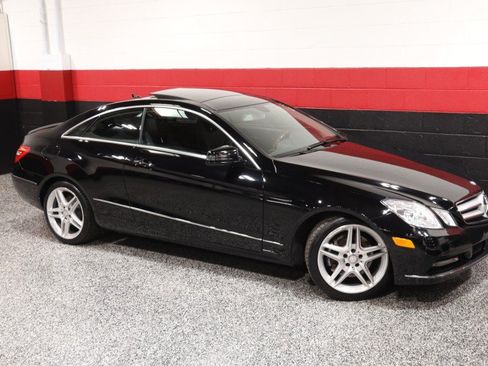 Used 2013 Mercedes-Benz E 350 4MATIC Coupe image 2