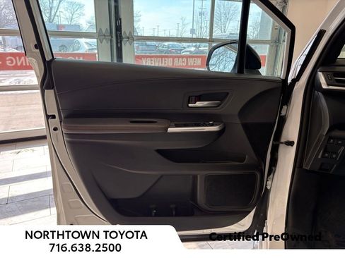 Used 2023 Toyota Sienna XSE w/ XSE Plus Package image 34