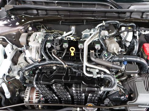 Used 2024 Nissan Altima 2.5 SV image 28