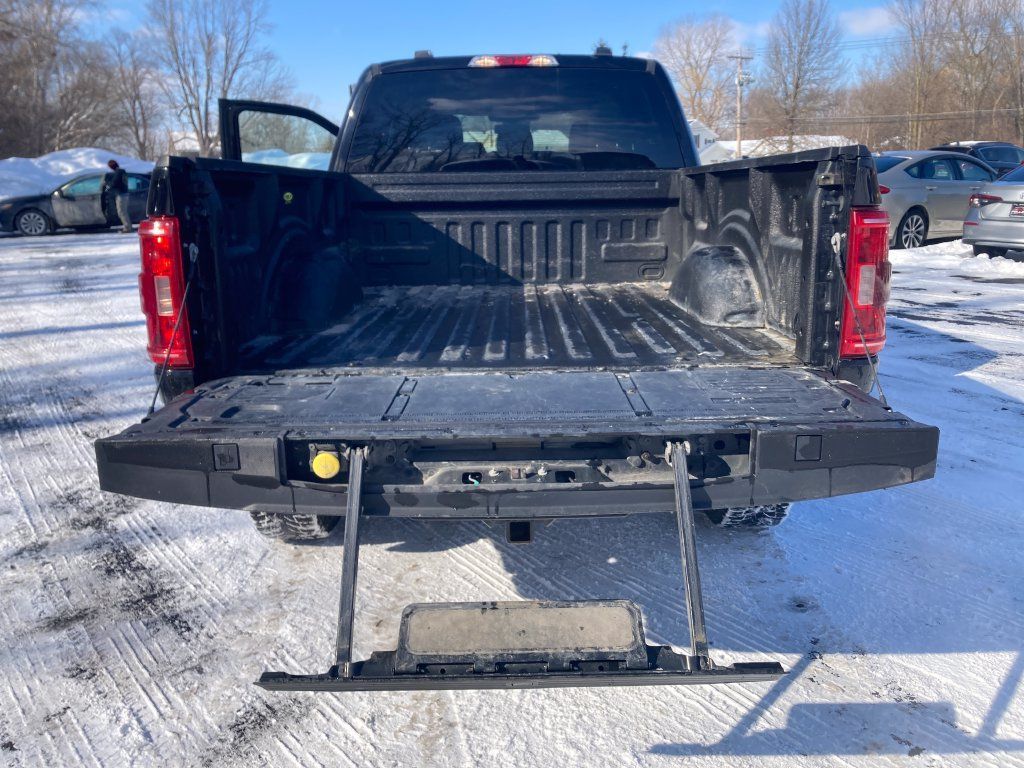 Used 2022 Ford F150 XLT w/ XTR Package AWD/4WD image 29