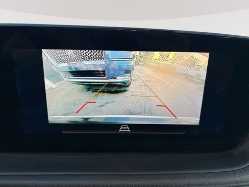 Used 2024 Buick Encore GX Preferred FWD image 18