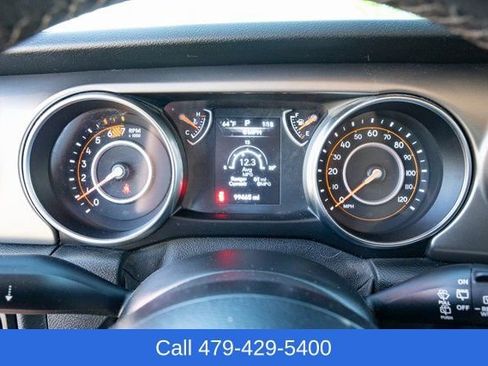 Used 2018 Jeep Wrangler Unlimited Sport S image 19