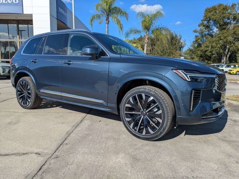 New 2026 Volvo XC90 B6 Plus w/ Protection Package Premier image 2