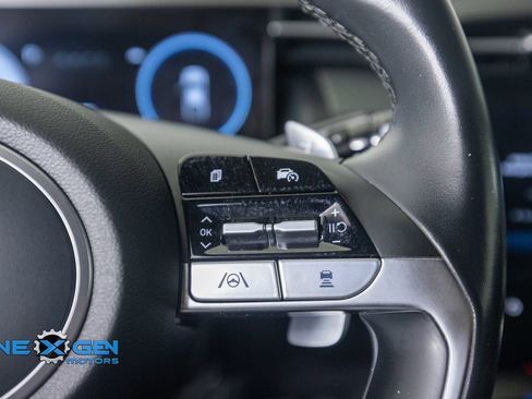 Used 2023 Hyundai Santa Cruz Limited AWD/4WD image 16
