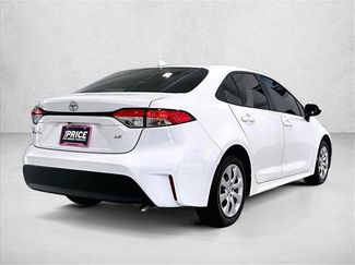 Used 2024 Toyota Corolla LE FWD video 2