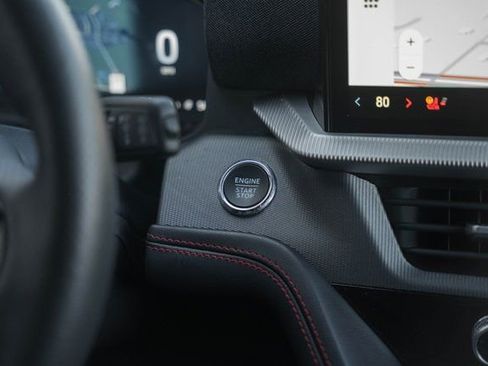 Used 2025 Ford Explorer ST-Line w/ ST-Line Street Pack image 36