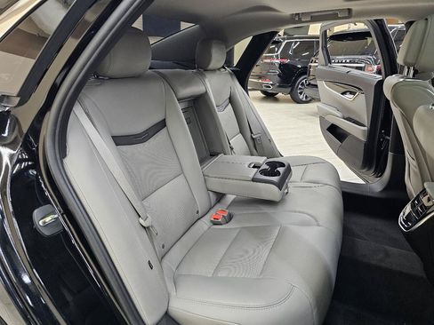 Used 2013 Cadillac XTS Premium FWD image 21
