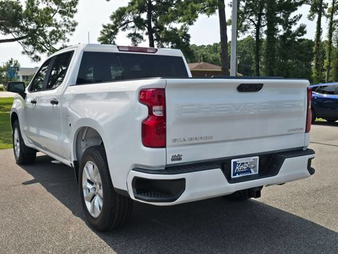 Used 2026 Chevrolet Silverado 1500 Custom RWD image 3