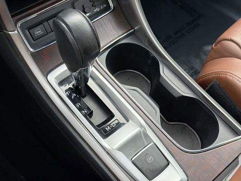 Used 2020 Subaru Ascent Touring image 28