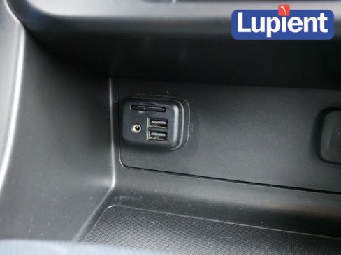 Used 2020 Chevrolet Colorado Z71 image 26