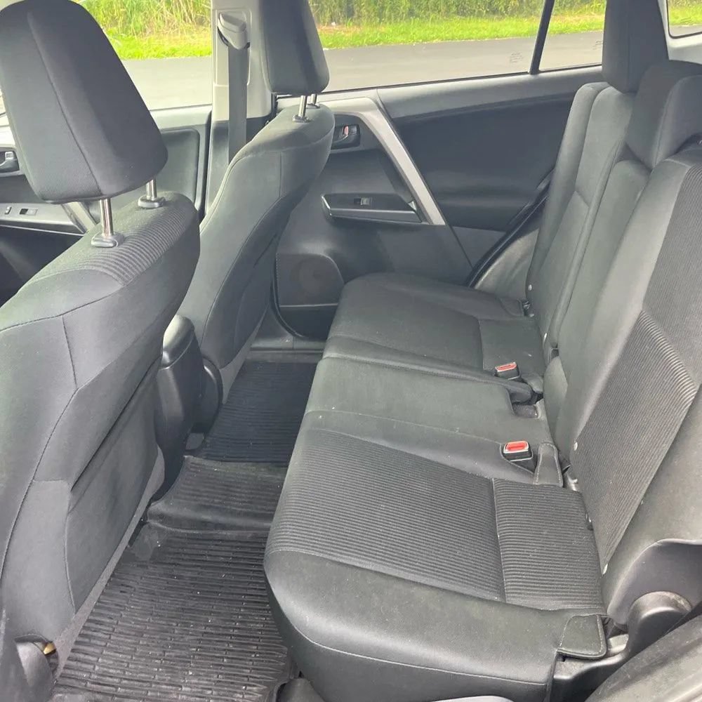 Used 2018 Toyota RAV4 LE w/ All Weather Liner Package AWD/4WD image 12