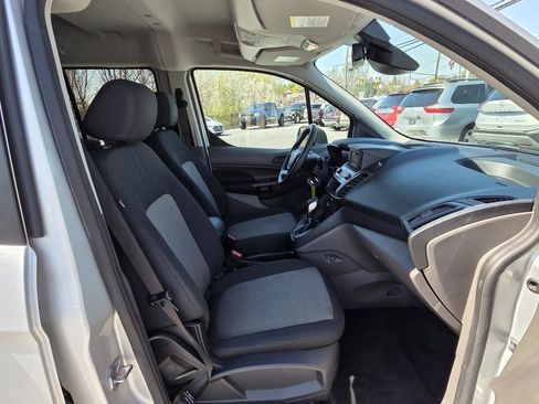Used 2021 Ford Transit Connect XL image 28