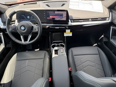 New 2026 BMW X1 xDrive28i w/ Technology Package AWD/4WD image 10