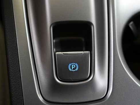 Used 2023 Hyundai Kona Limited w/ Cargo Package FWD image 29