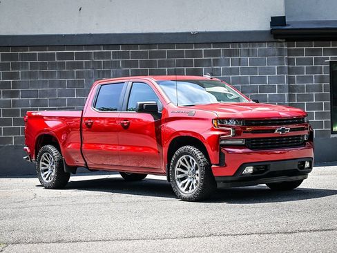 Used 2022 Chevrolet Silverado 1500 RST AWD/4WD image 2