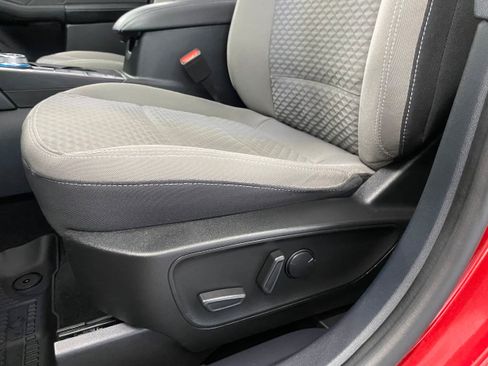 Used 2022 Ford Escape SE w/ SE Sport Appearance Package AWD/4WD image 17