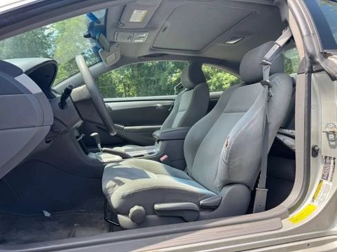 Used 2004 Toyota Solara SE FWD image 16