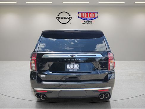 Used 2024 Chevrolet Tahoe High Country AWD/4WD image 3