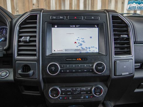 Used 2019 Ford Expedition Max Limited image 21