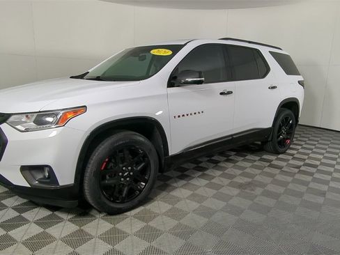 Used 2020 Chevrolet Traverse Premier w/ Redline Edition image 9