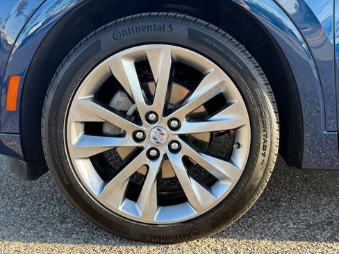 Used 2022 Buick Envision Avenir w/ Technology Package II image 9