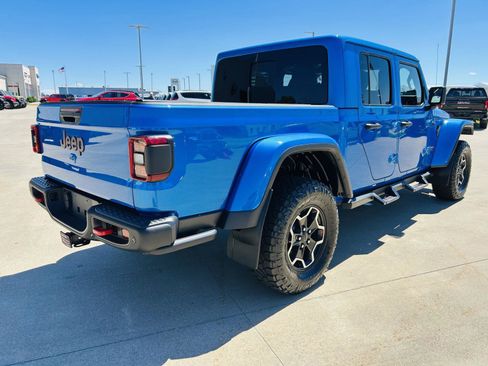 Used 2020 Jeep Gladiator Rubicon AWD/4WD image 36