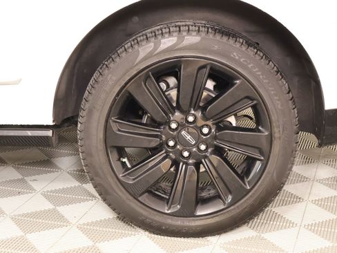 Used 2024 Lincoln Navigator Reserve AWD/4WD image 21