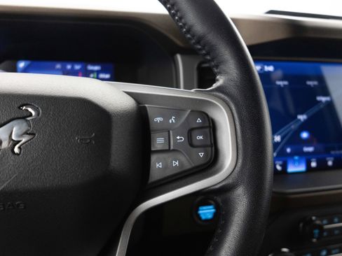 Used 2022 Ford Bronco Outer Banks image 39