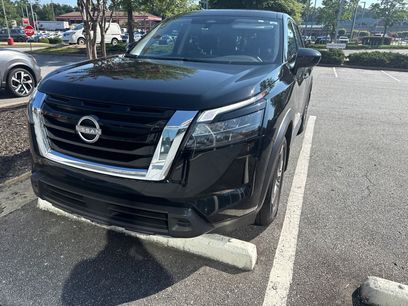 Used 2024 Nissan Pathfinder S