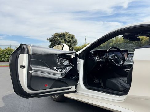 Used 2019 Mercedes-Benz S 560 4MATIC Coupe image 16