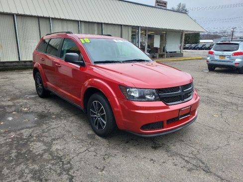 Used 2018 Dodge Journey SE w/ Connectivity Group image 5