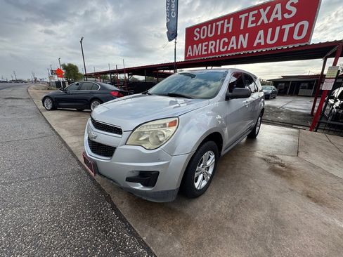 Used 2011 Chevrolet Equinox LS image 1