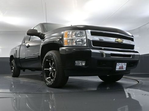 Used 2011 Chevrolet Silverado 1500 LT w/ All-Star Edition image 50