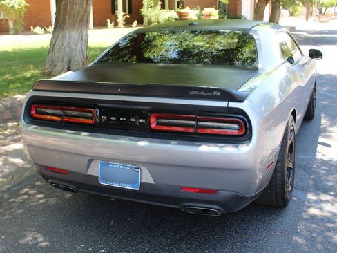 Used 2018 Dodge Challenger R/T w/ Quick Order Package 22P T/A RWD image 37