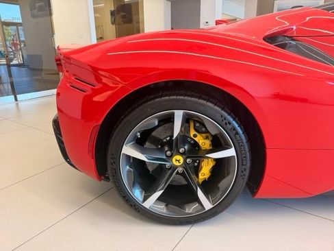 Used 2023 Ferrari SF90 Spider AWD/4WD image 34