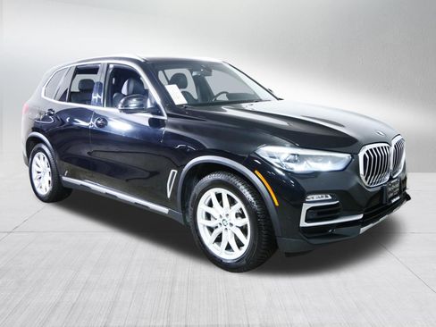 Used 2020 BMW X5 xDrive40i w/ Parking Assistance Package AWD/4WD image 1