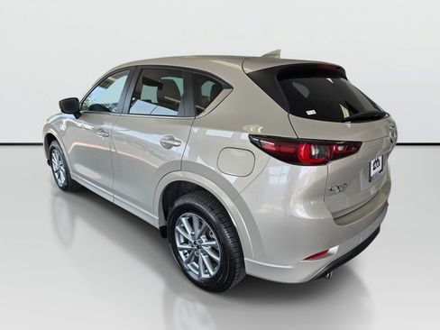 Used 2025 MAZDA CX-5 AWD 2.5 S w/ Select Package image 5