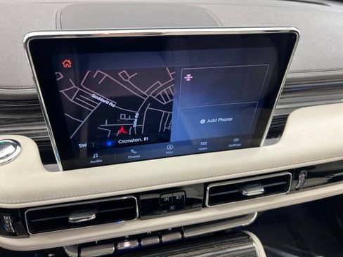 Used 2024 Lincoln Aviator Black Label AWD/4WD image 18