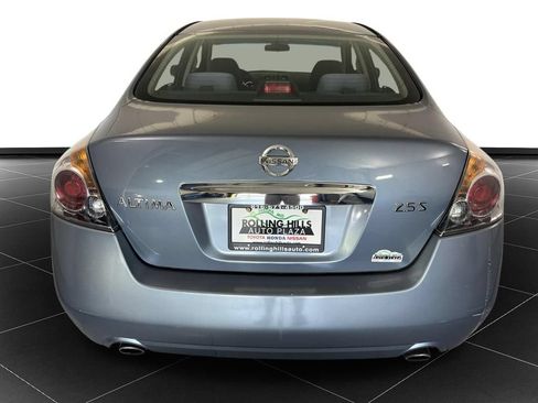 Used 2010 Nissan Altima 2.5 S FWD image 4