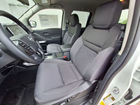New 2026 Nissan Frontier SV RWD image 12