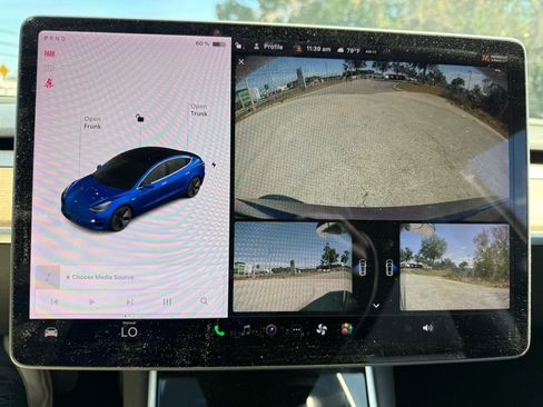 Used 2019 Tesla Model 3 image 25