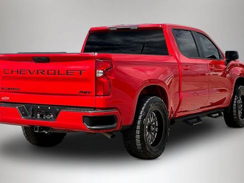 Used 2021 Chevrolet Silverado 1500 RST w/ LPO, Dark Essentials Package RWD image 5
