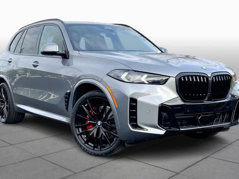 New 2026 BMW X5 sDrive40i image 2