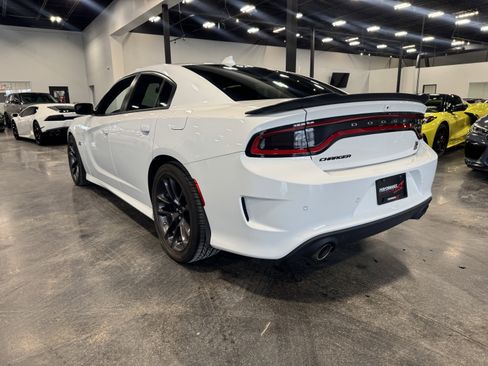 Used 2022 Dodge Charger Scat Pack w/ Plus Group image 5