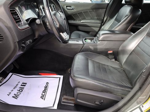 Used 2011 Dodge Charger R/T image 11