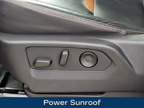 Used 2024 GMC Sierra 2500 AT4 w/ AT4 Premium Plus Package image 24