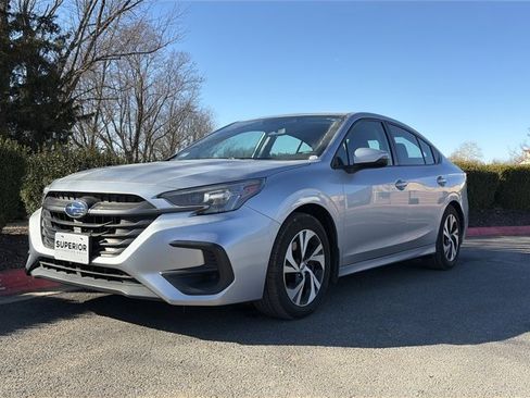 Used 2024 Subaru Legacy Premium image 9